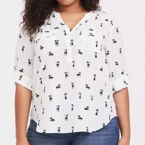 Torrid White Top with Black Cat Print Woman Blouse 1X 3/4 Sleeves